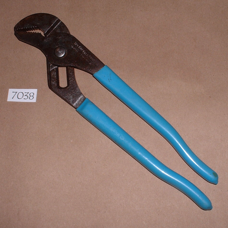 Channellock Pliers 420 Tongue and Groove 91/2", 11/2" Max. Capacity