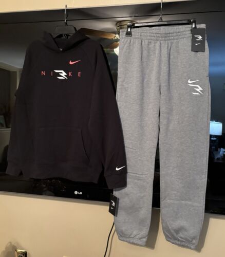Nike Boys Fleece Logo Hoodie & Joggers Sweat Pants Set BLACK GREY XL 18 20 NWT - Picture 2 of 5