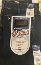 Made In USA 32x30 Wrangler Rooted Slim Straight