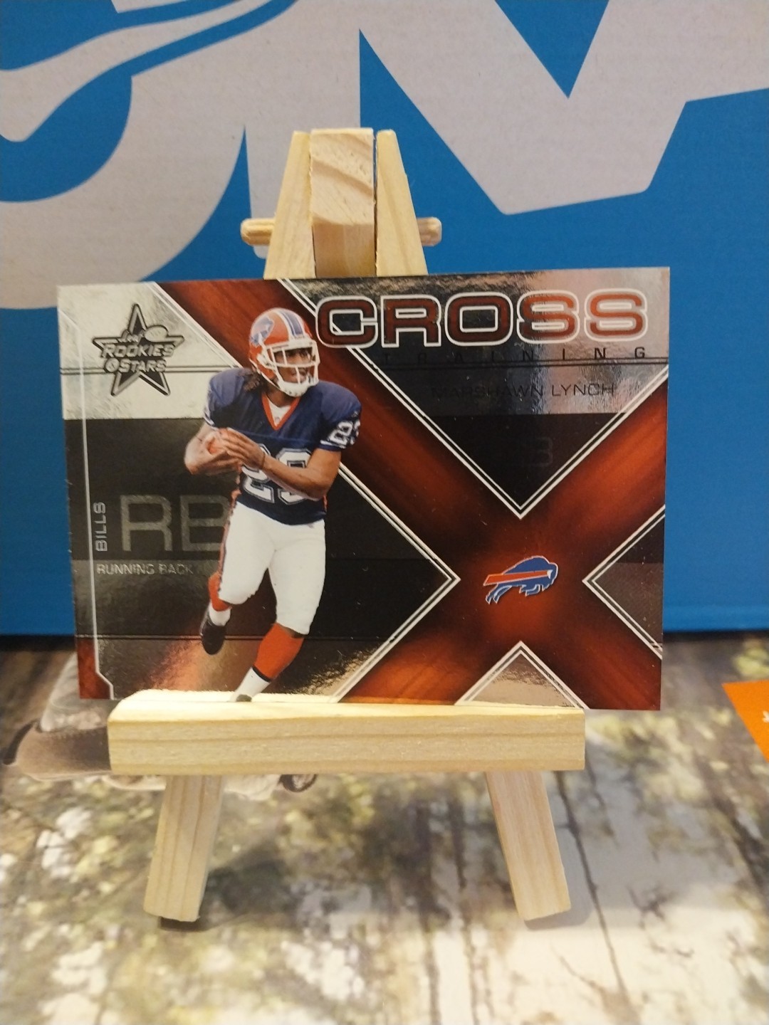 Marshawn Lynch Leaf Rookies & Stars Crosstraining #CT2 Red