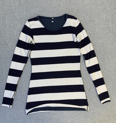 Lululemon Activewear Top Womens S Reversible Blue Stripes Lagenlook Nautical