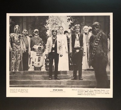 Vtg 1977 Star Wars 8x10 B&W Press Kit Photo SW-K-27 Luke Leia Han Victory Scene