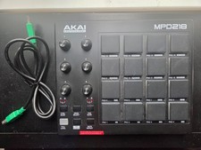 Akai Professional MPD218 MIDI Pad Controller