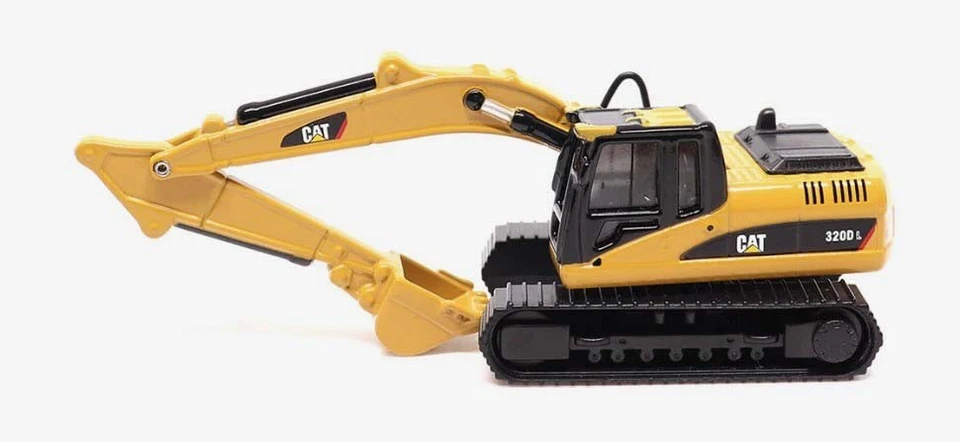 Diecast Masters 84420 Kenworth T880s Tractor with Trailer & Excavator 1/87 Scale - Image 4 of 4