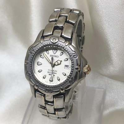 SEIKO 200M Waterproof Titanium Watch 7N85-0130 Used