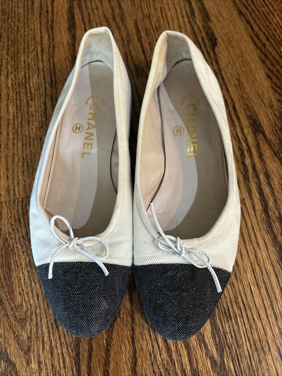 Chanel Cambon Ballet Flats 37