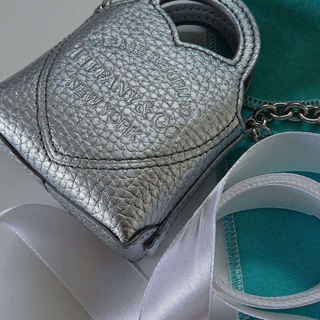 TIFFANY & Co. Return to Tiffany Micro Tote Leaterh Bag