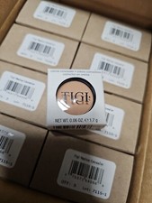  1152 Retail Value 48 Piece Lot Box Beauty Makeup Cosmetics TIGI Concealer Med