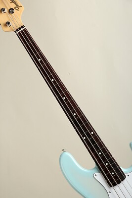 Fender Made in Japan Traditional 2025 Collection 60s Jazz