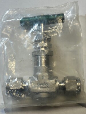 Swagelok Stainless Steel Needle Valve, 1/4'' Tube Fitting, NOS