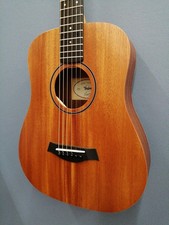 Guitarra acústica eléctrica TAYLOR BT2E USADA