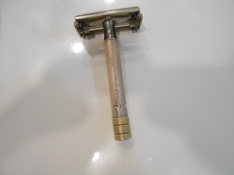 Vintage 1951 Gillette Super Speed Safety Razor W1  1940's Style
