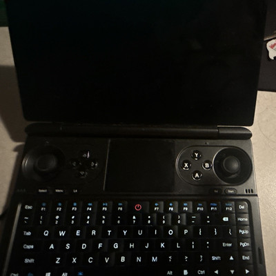 GPD Win Mini 7840u (2023) 32gb RAM 2tb SSD w/  box & carry case