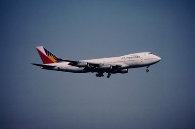 Dia N741PR Boeing 747-2F6B Philippines 12.08.1994 Flugzeug 35mm gerahmt OP-K12-4