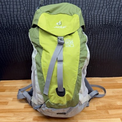 Premium Deuter AC Lite 20L Backpack Hiking Outdoor  + Raincover  Clean Perfect