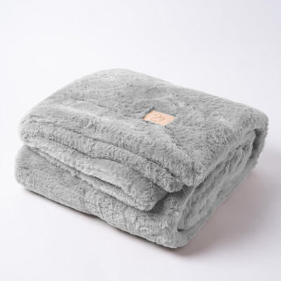 Cozy Eco-Friendly Ultra Soft Grey Faux Fur Throw Blanket 60''x80