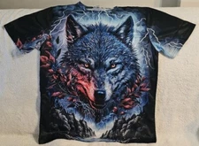 WOLF LIGHTNING WATER MOUNTAIN OUTDOOR ANIMAL T-SHIRT