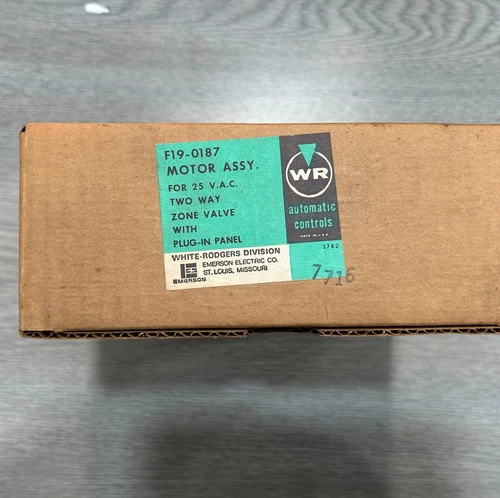 White Rodgers F19-0187 25 V.A.C. Two Way Zone Valve W Plug-In Panel 3/4" Sweat