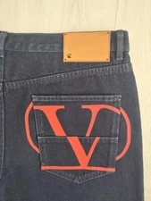Valentino Garavani Iconic Logo Jeans  34x30 Lightly Used Perfect Condition