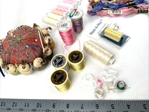 Lot- Embroidery Sewing Thread YLI Mettler DMC +, 12 Head Pin Cushion, Free Ship - Picture 15 of 17