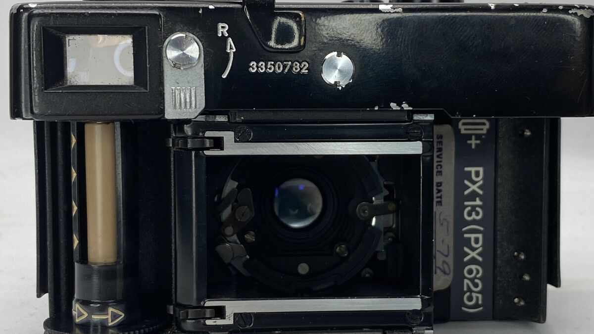 Rare Rollei 35 Black Camera Schneider Kreusznach S-Xenar Rare Rollei 35 Black Camera Schneider Kreusznach S-Xenar