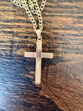 Vintage 14K Yellow Gold Engraved Cross Pendan...