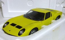 Autoart 1/18 Lamborghini Miura SV Yellow