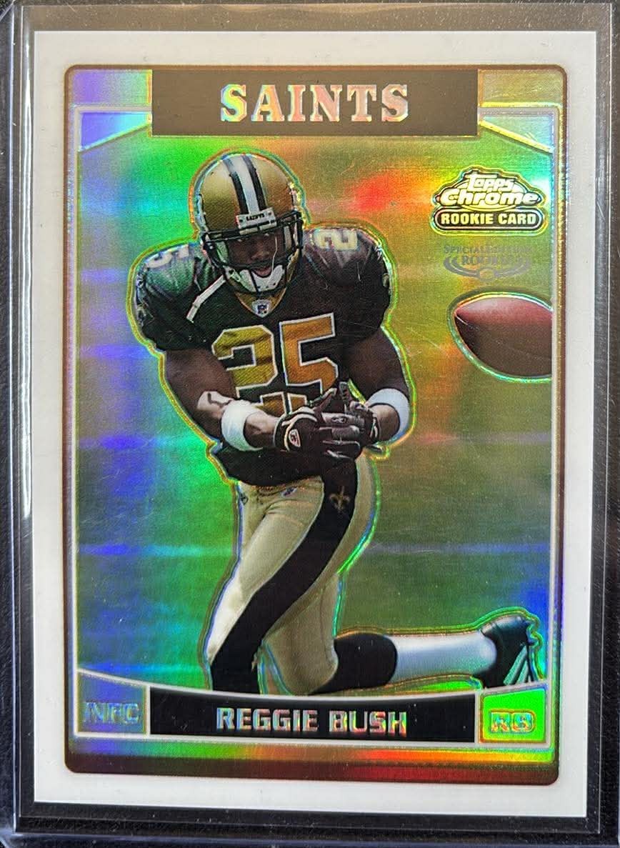 2006 Topps Chrome Refractor Reggie Bush RC #221 - New Orleans Saints - Heisman