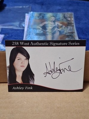 ASHLEY FINK AUTOGRAPHED AUTO ACTOR CARD /450 GLEE 258 TWO FIFTY EIGHT SIGNATURE