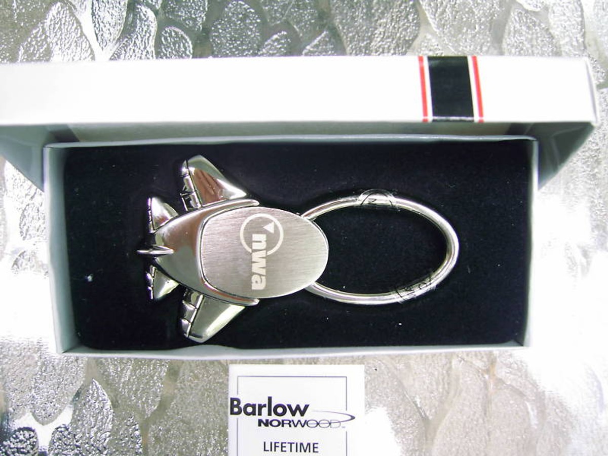 今はなきNORTHWEST  AIRのキ－ホルダー金属製 Northwest Airlines Aircraft Key Chain - NIB | eBay