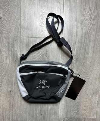 Arc’teryx × BEAMS MANTIS 2 Buy Arc'teryx x BEAMS Mantis 2 Waist Pack 'Tranquil