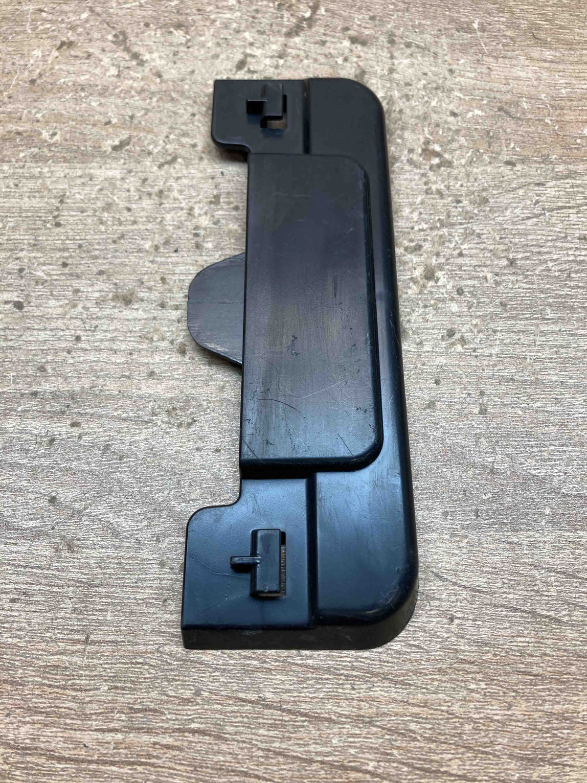 A1666640237 18567321 Mercedes Benz Plastic Trim Cover Bracket OE  