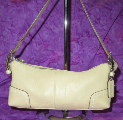 Coach 2004 Vintage Hampton pebbled leather demi baguette