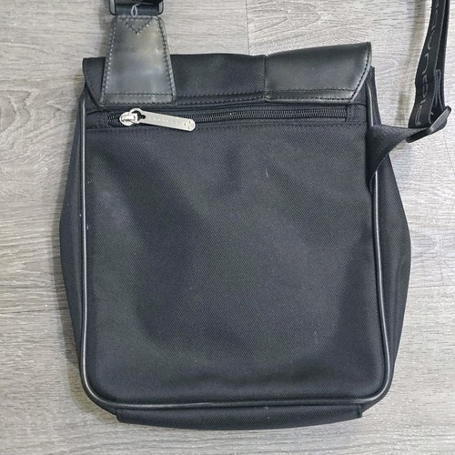 Piquadro Black Crossbody Shoulder Bag Murse 10"x11" Magnetic Closure Mens Womens - Picture 15 of 23