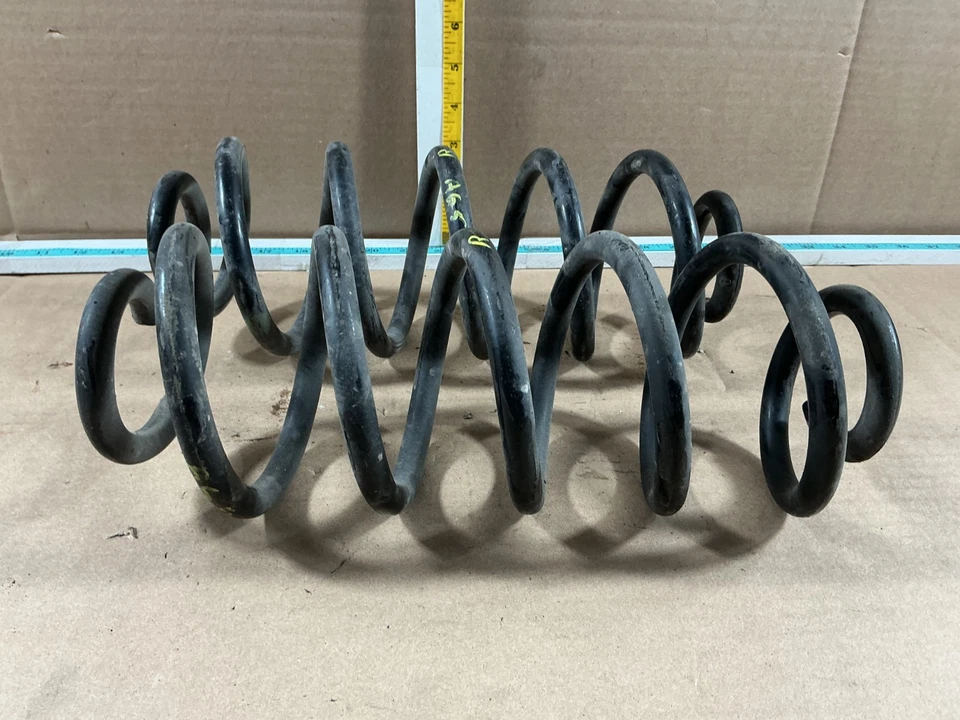 Juego de 2 muelles helicoidales de suspensión trasera izquierda y derecha para Audi S5 2008-2017 OEM Foto 2 de 4