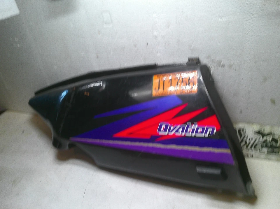 Yamaha Ovation 340 Snowmobille Vientre Izquierdo Mampara Capucha Guardabarros Lateral Foto 2 de 4