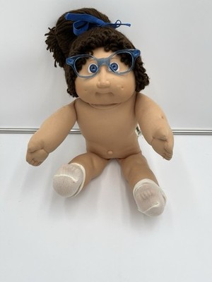 Cabbage Patch Kids Xavier Roberts Signed Girl Doll 16in Blue Eyes 1982 Glasses