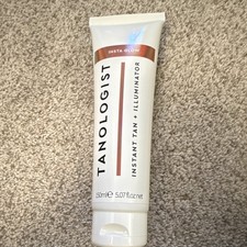 Tanologist Insta Glow Instant Tan Illuminator Clear Lotion, Vegan 150 mL