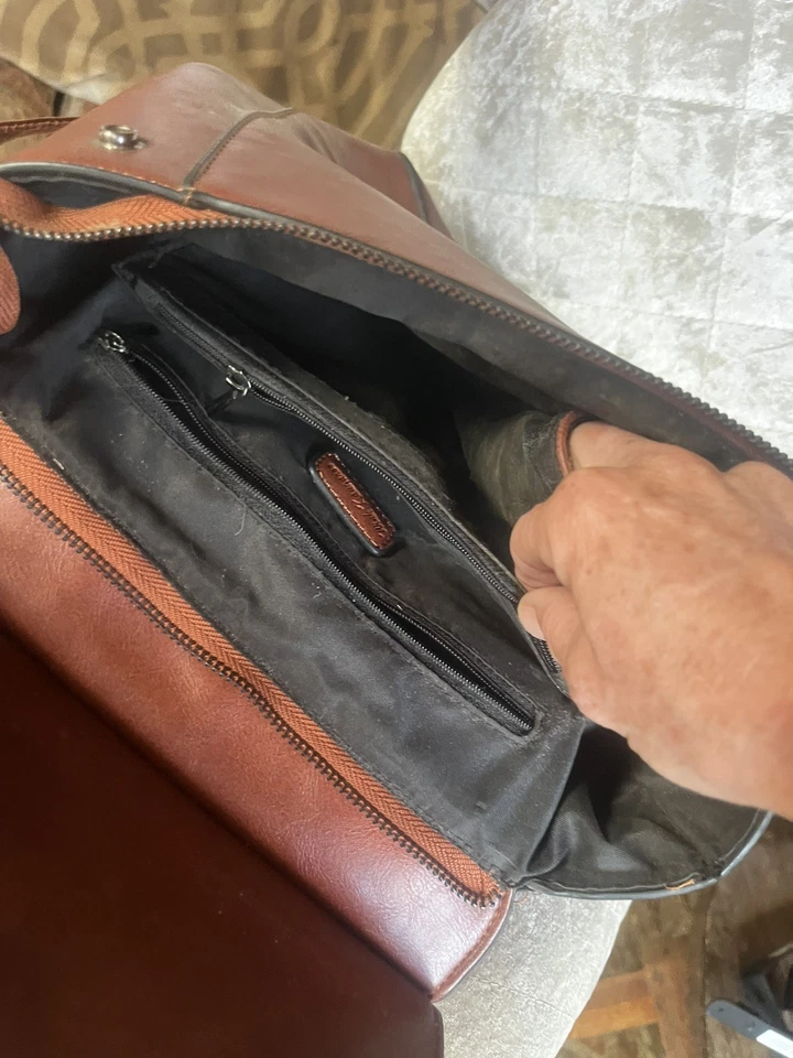 Wink Canguro Moda Bolso de Hombro Mochila Cuero Mujeres Damas Mochila Marrón Foto 3 de 4