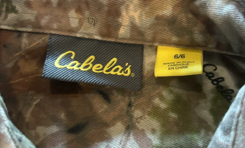 Cabela’s Outdoors Hunt Gear REALTREE EDGE  Long Sleeve Button Down Kids 6 - Image 2 of 3