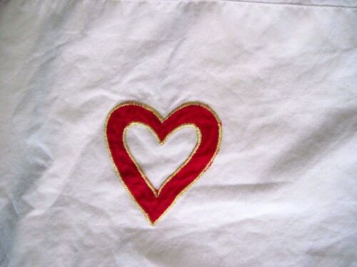 THE COMPANY STORE KIDS TWIN SHEET 100% COTTON Appliquéd LOVE AND HEART!! EUC - Picture 2 of 4