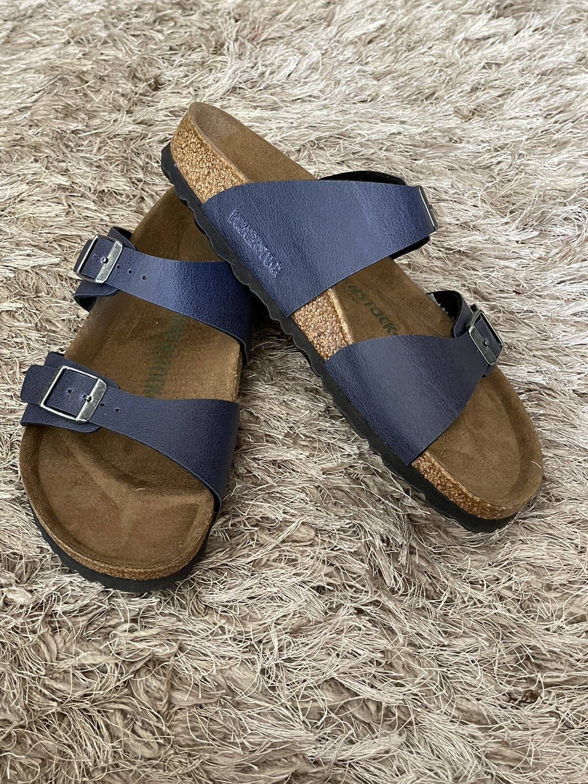 Picture 1 of 6