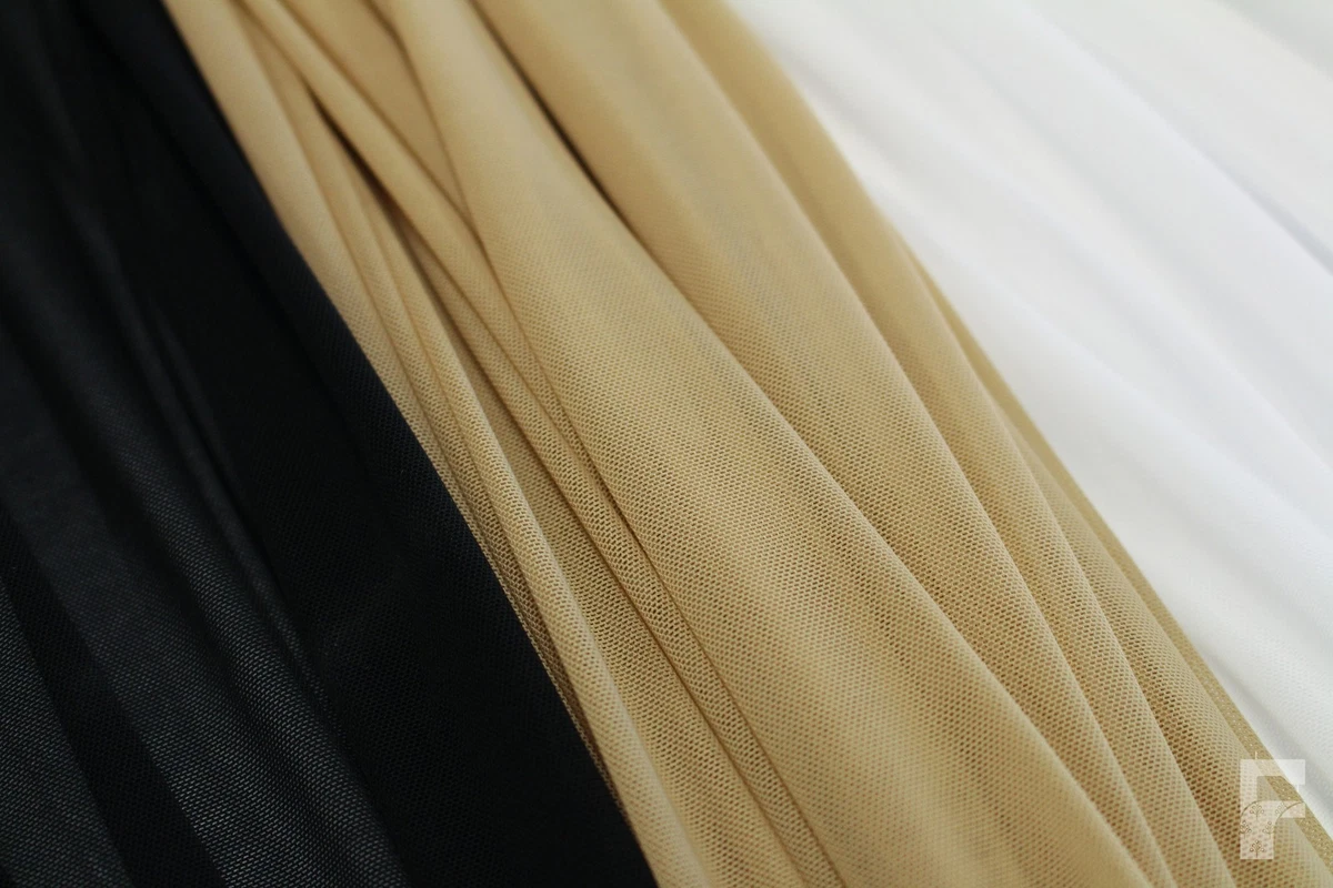 Tessuto Tulle Rete Trasparente Color Champagne - 1,6 X 1 M, In Poliestere, Morbido E Traspirante, Per Cucito, Abiti E Fai Da Te
