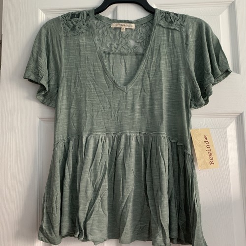Rewind Juniors' River Green Shirt Sleeve Top Size M NWT - Picture 2 of 12