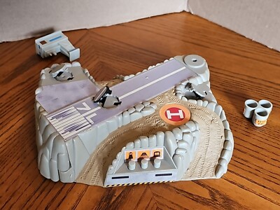 1994 Galoob Micro Machines Military Battle Zones Skycat Airbase