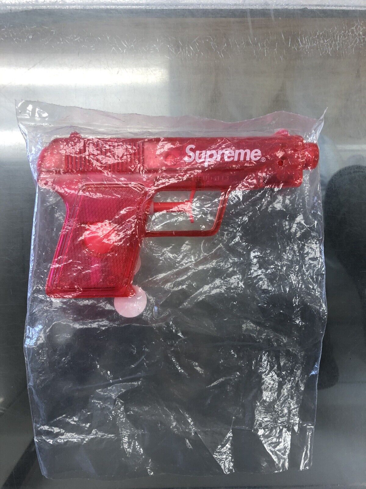 RARE SUPREME ITEM! RED SUPREME WATER GUN SQUIRT GUN PISTOL SS11 | eBay