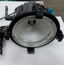 BRITEK BRIFOCUS HALOGEN STAGE LIGHT-MODEL 2025 GY-650  650W  NICE   