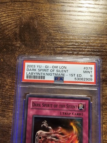 YuGiOh PSA 9 IN PERFETTE CONDIZIONI 2003 Dark Spirit of the Silent LON-079 1a edizione super raro - Foto 3 di 10