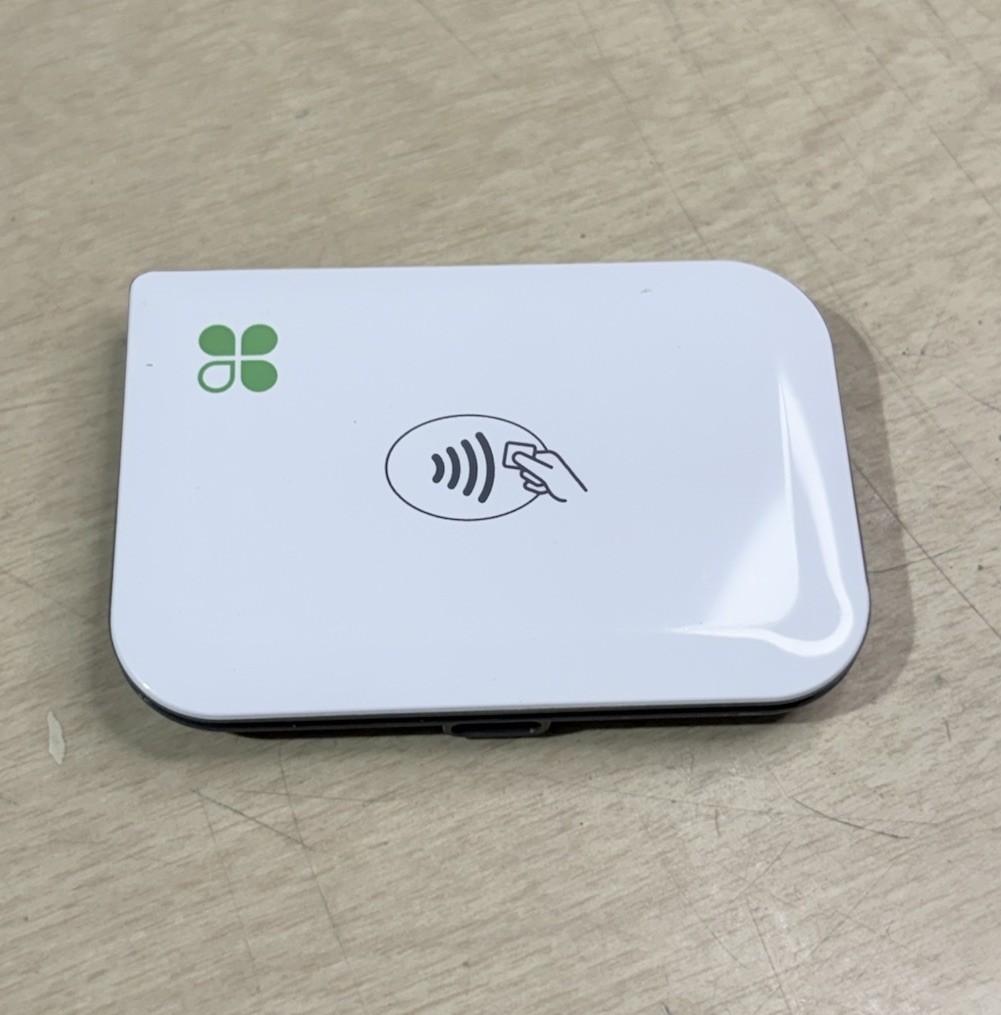 Clover Go C600 Bluetooth Mobile Credit Card Reader - USED (No Charger)