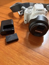 Canon EOS Kiss X7 EF-S18-55 IS STM Lens Kit White Digital SLR Camera